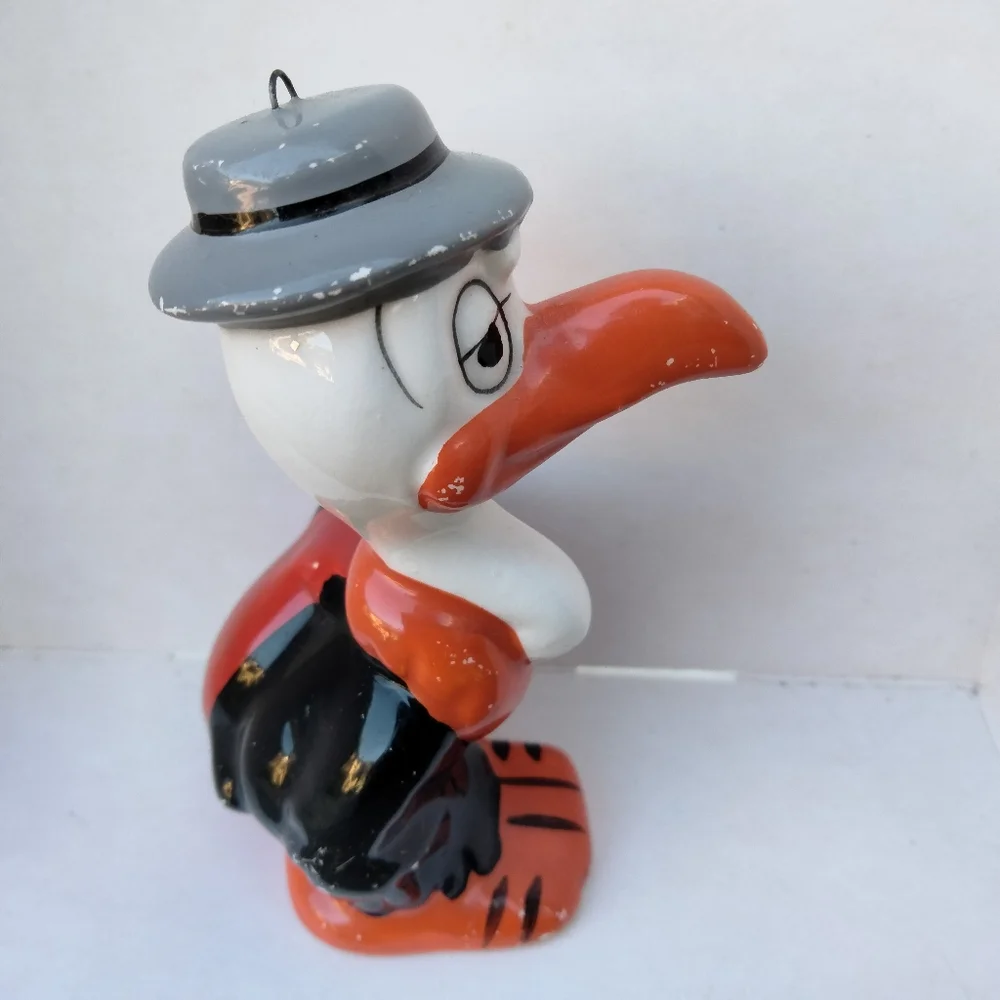 Beaky Buzzard 1978 Looney Tunes Dave Grossman Porcelain Christmas Ornament VTG